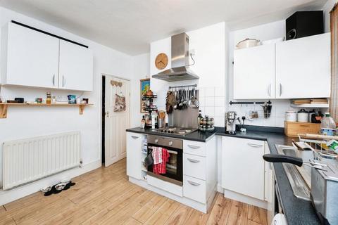 3 bedroom terraced house for sale, College Street, Grantham, NG31