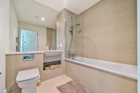 1 bedroom apartment for sale, Geraint Thomas House North, The Boulevard, Crawley, RH10