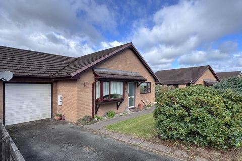 2 bedroom detached bungalow for sale, Meadowlands, Newbridge-on-Wye, Llandrindod Wells, LD1