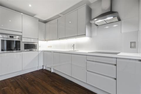 2 bedroom flat for sale, 4 Leamouth Road, London E14