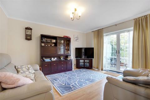 3 bedroom terraced house for sale, Stoke Road, Allhallows, Rochester, ME3