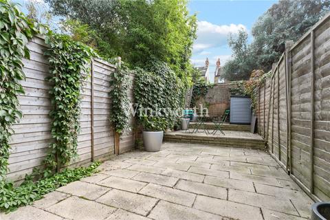 2 bedroom apartment for sale, Lyndhurst Road, London, N22