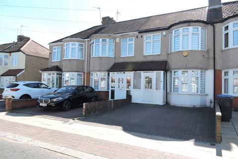 3 bedroom terraced house for sale, Carterhatch Road, Enfield, EN3