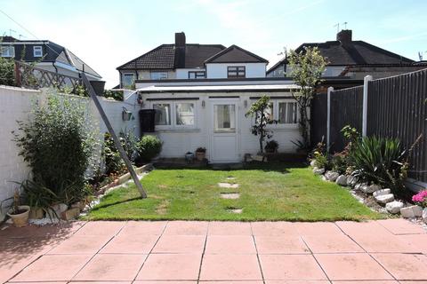 3 bedroom terraced house for sale, Carterhatch Road, Enfield, EN3