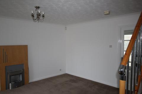 3 bedroom semi-detached house to rent, Habgood Drive, Durham, DH1