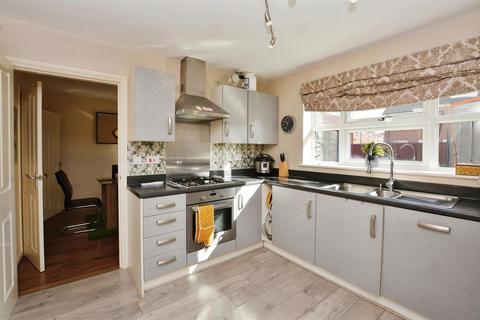 5 Heron Gate, Scunthorpe, DN16 3UT