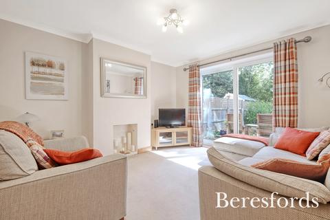 3 bedroom semi-detached house for sale, Hill Crescent, Chelmsford, CM2