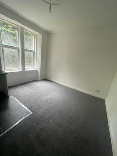 1 bedroom flat to rent, Kilmory Terrace, Middle, Port Glasgow, PA14