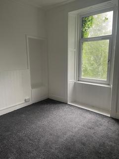 1 bedroom flat to rent, Kilmory Terrace, Middle, Port Glasgow, PA14