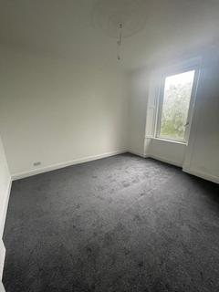 1 bedroom flat to rent, Kilmory Terrace, Middle, Port Glasgow, PA14