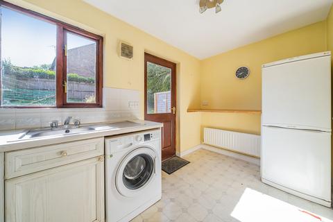 12 Ivy Close, Winchester, SO22 4QR