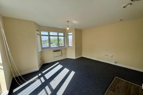 2 bedroom apartment for sale, The Landmark, Radcliffe M26