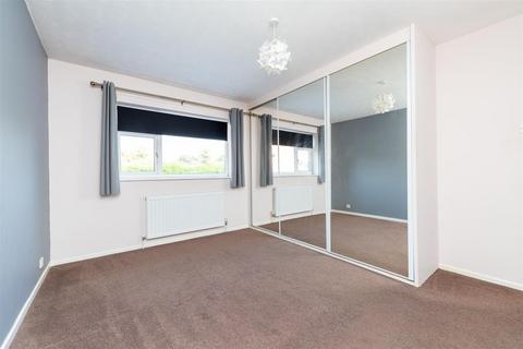 2 Cedar Gardens, Sandy, SG19 1EY