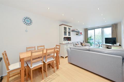 2 bedroom apartment for sale, Ionian Building, Narrow Street, Limehouse, E14