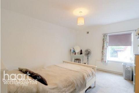 2 bedroom terraced house for sale, Church Street, Telford