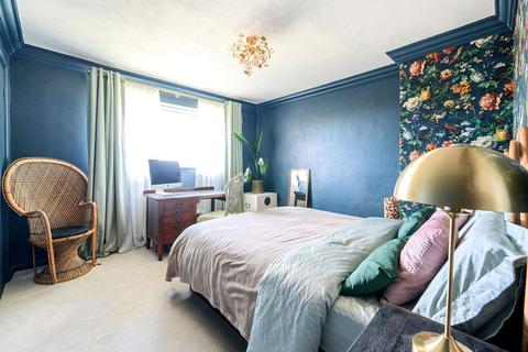 12 Shepherds Road, Winchester, SO23 0NP