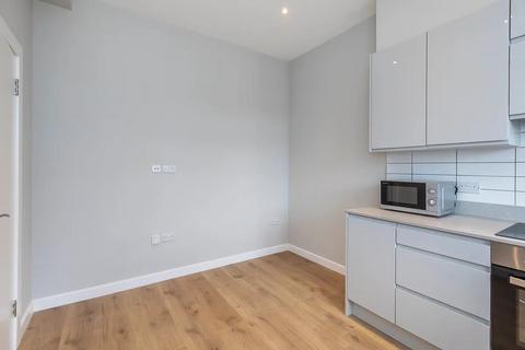 1 bedroom flat to rent, Oakland Road, London  NW2