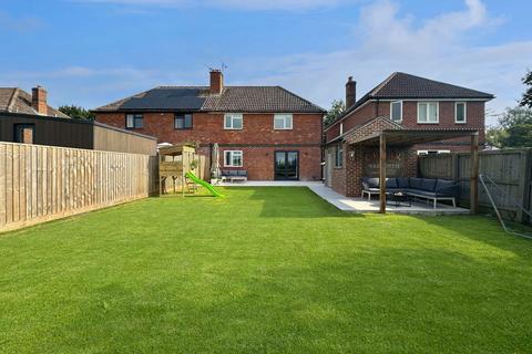 3 bedroom semi-detached house for sale, Mill Road, Devizes SN10