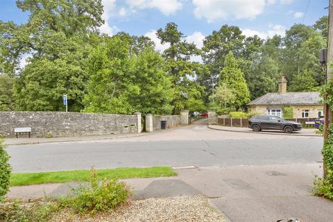 3 bedroom semi-detached house for sale, Oxford Road, Maidstone, Kent