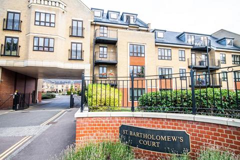 2 bedroom apartment to rent, St Bartholomews Court Riverside Cambridge