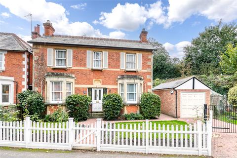 3 bedroom detached house for sale, Lower Village Road, Sunninghill, Ascot, Berkshire, SL5