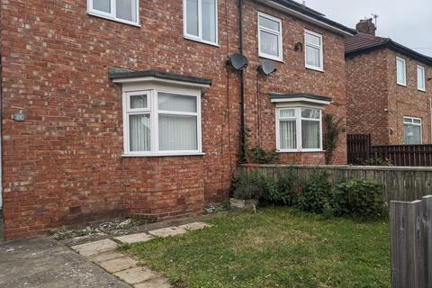 3 bedroom semi-detached house to rent, Hayton Avenue, South Shields NE34