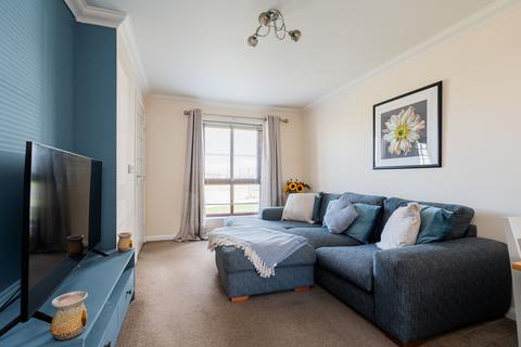 221 Burnbrae Road, Bonnyrigg, EH19 3DA