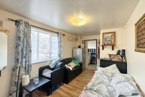 1 bedroom flat for sale, Flat 1 Birbeck House, Harrow Road, Kensal Rise, London, NW10 5NA