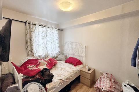 1 bedroom flat for sale, Flat 1 Birbeck House, Harrow Road, Kensal Rise, London, NW10 5NA