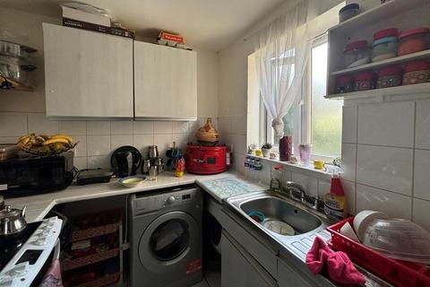 1 bedroom flat for sale, Flat 2 Birbeck House, Harrow Road, Kensal Rise, London, NW10 5NA