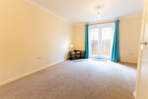 2 bedroom terraced house for sale, Willow Way, Chard