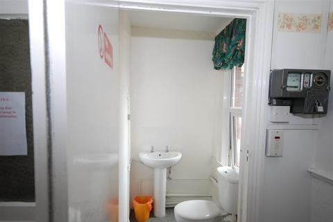 1 bedroom in a house share to rent, ASHBURTON RD, Southsea, Portsmouth