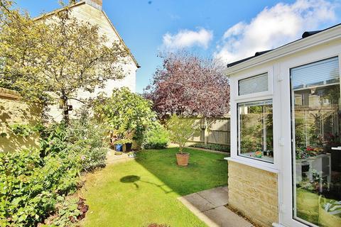 3 bedroom end of terrace house for sale, Woodley Green, Witney, OX28