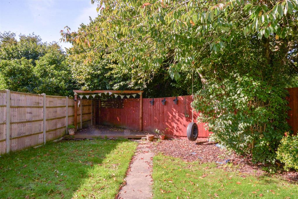 Rear Garden 2.jpg