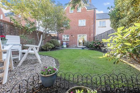 4 bedroom terraced house for sale, Chivers Road, Devizes