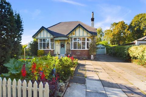 4 bedroom detached house for sale, Chester Road, Grappenhall, Warrington, WA4 2QE