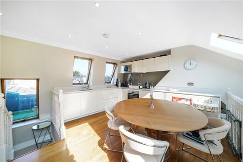 2 bedroom apartment to rent, Kingwood Road, London, SW6