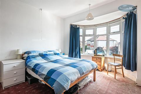 11 Lydgate Hall Crescent, Sheffield, S10 5NE