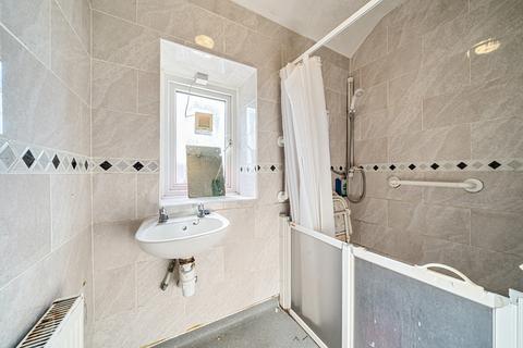 5 Grangemill Road, London, SE6 3JX