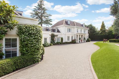 7 bedroom detached house to rent, Coombe Lane West, Kingston Upon Thames, Surrey, KT2