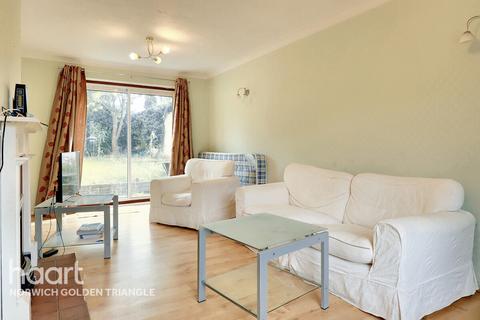 3 bedroom end of terrace house for sale, Northfields, Norwich