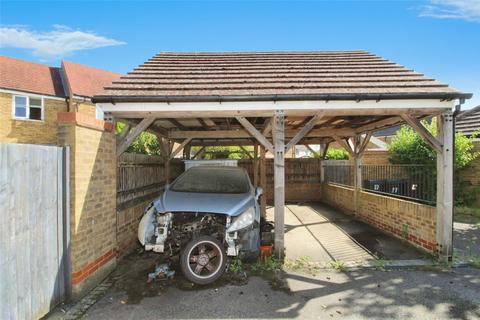 3 bedroom link detached house for sale, Hadleigh Street, Ashford TN25