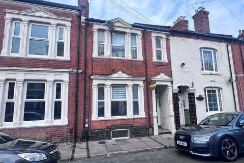 1 bedroom flat for sale, Colwyn Road, The Mounts, Northampton, NN1 3PZ