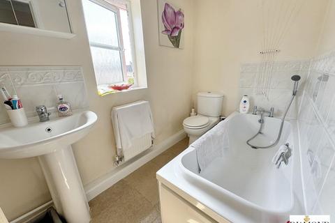 2 bedroom coach house for sale, Redvers Way, TIVERTON, Devon