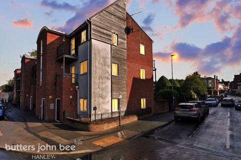 2 bedroom apartment for sale, Davenport Court, Salisbury Street, Leek ST13 5EE