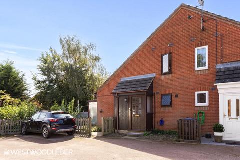 45 Willowdene, Cheshunt, Waltham Cross, EN8 0XD
