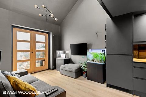 45 Willowdene, Cheshunt, Waltham Cross, EN8 0XD