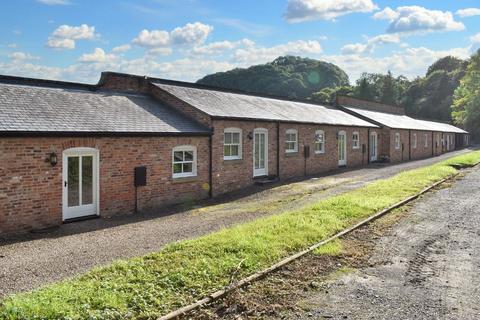 2 bedroom bungalow to rent, Abberley Hall, Worcester WR6