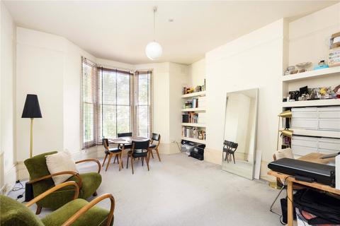 1 bedroom flat for sale, Amhurst Road, Hackney, London, E8