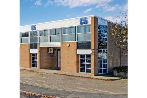 Warehouse to rent, Unit C6, Brooklands Close, Sunbury-On-Thames, Surrey, TW16 7DX